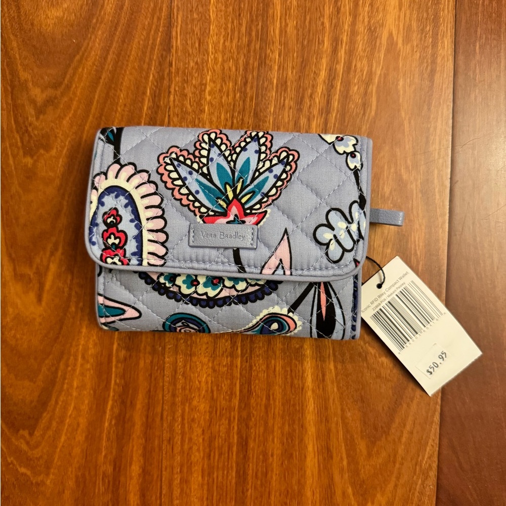 Vera Bradley Makani Paisley Iconic RFID Riley Compact Wallet